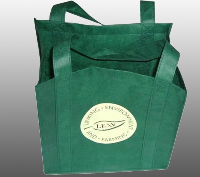 Nonwoven bags